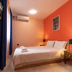 Aleko Center Apartman *
