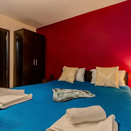 Appartement Aleko Center *