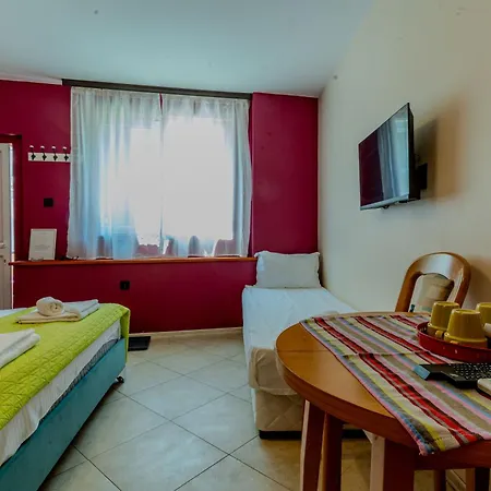 Appartement Aleko Center *