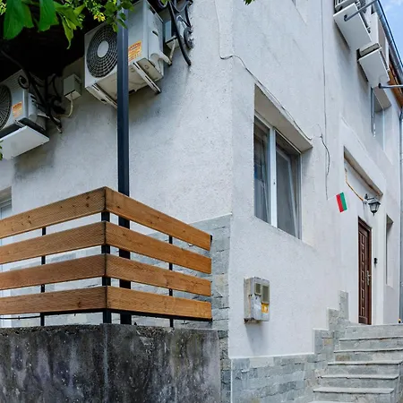 Aleko Center * Veliko Tarnovo