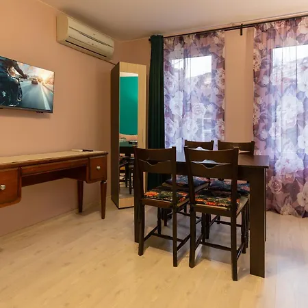 Aleko Center Appartement