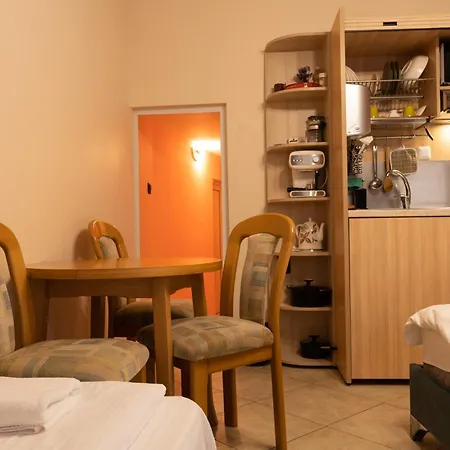 Appartement Aleko Center