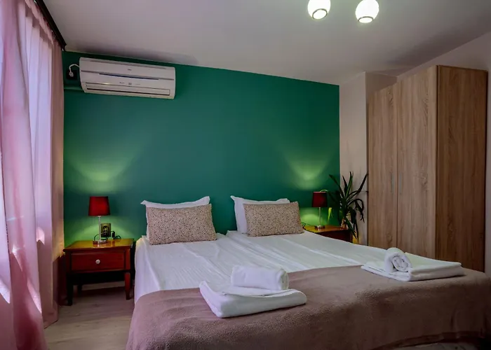 Aleko Center * Veliko Tarnovo