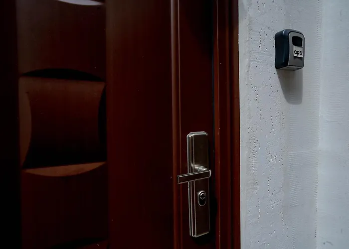 Apartment Aleko Center *