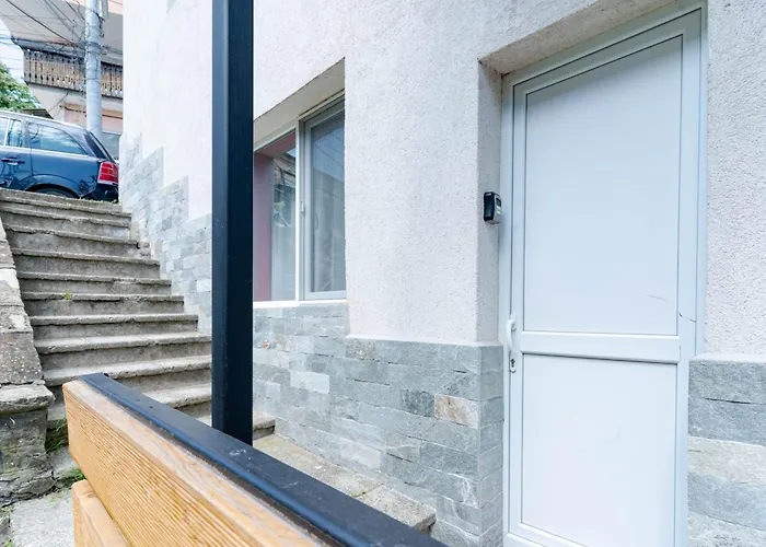 Aleko Center Apartment *