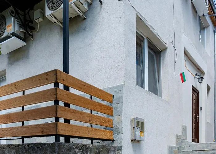 Aleko Center * Veliko Tarnovo